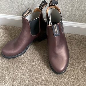 Blundstone Heeled Boots - Women's - Never Worn